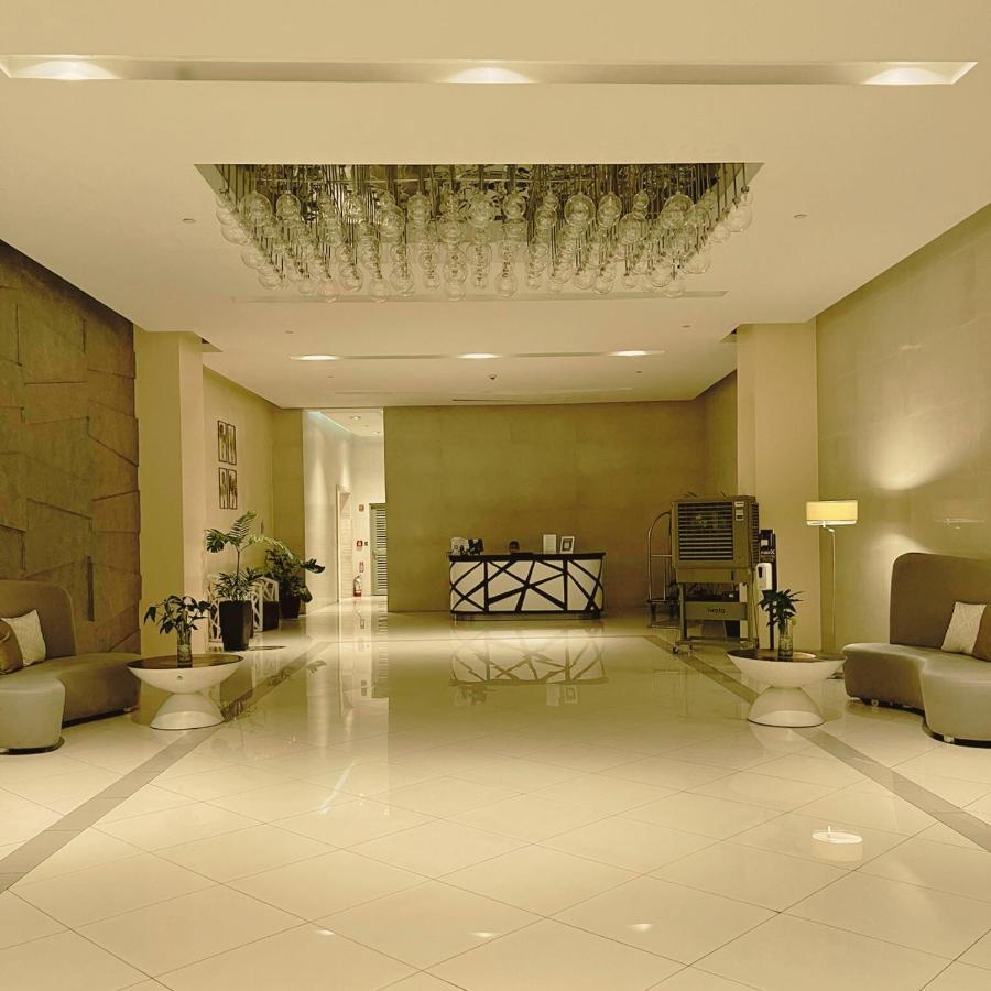Aparthotel Manhattan Heights Towerb In Araneta Cubao 5Mins Walk To Smart Araneta Manila Zewnętrze zdjęcie